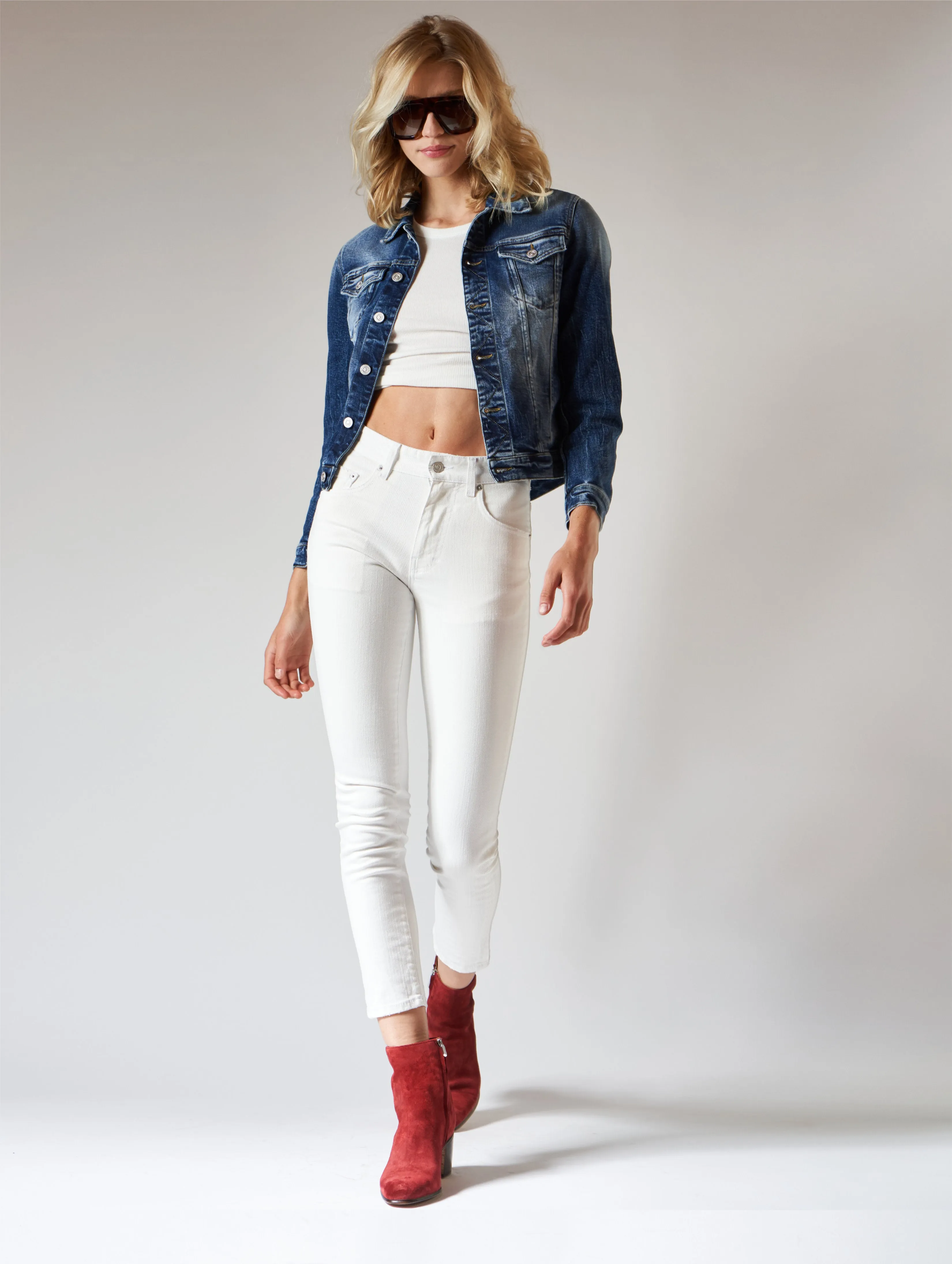 KATE DENIM JACKET IN DISTRESSED BLUE - Woman