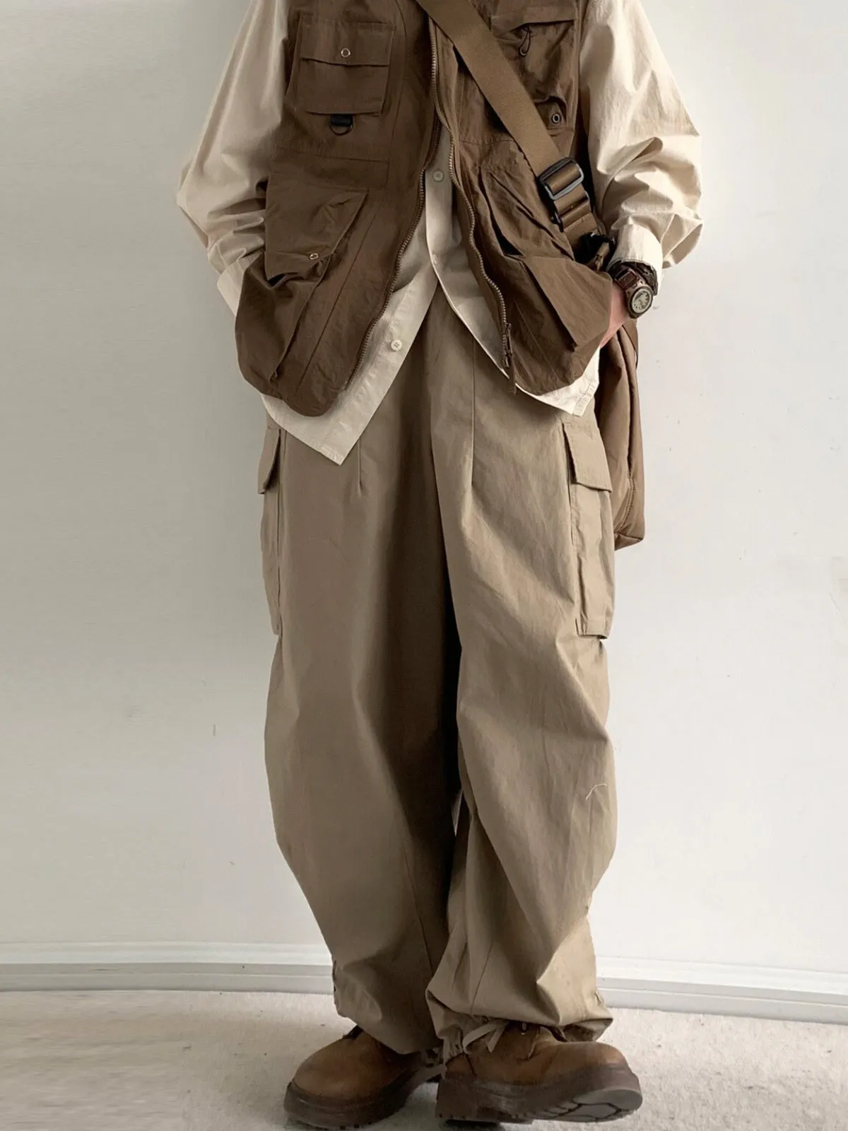 MV Retro Wide Leg Multi-Pocket Trousers