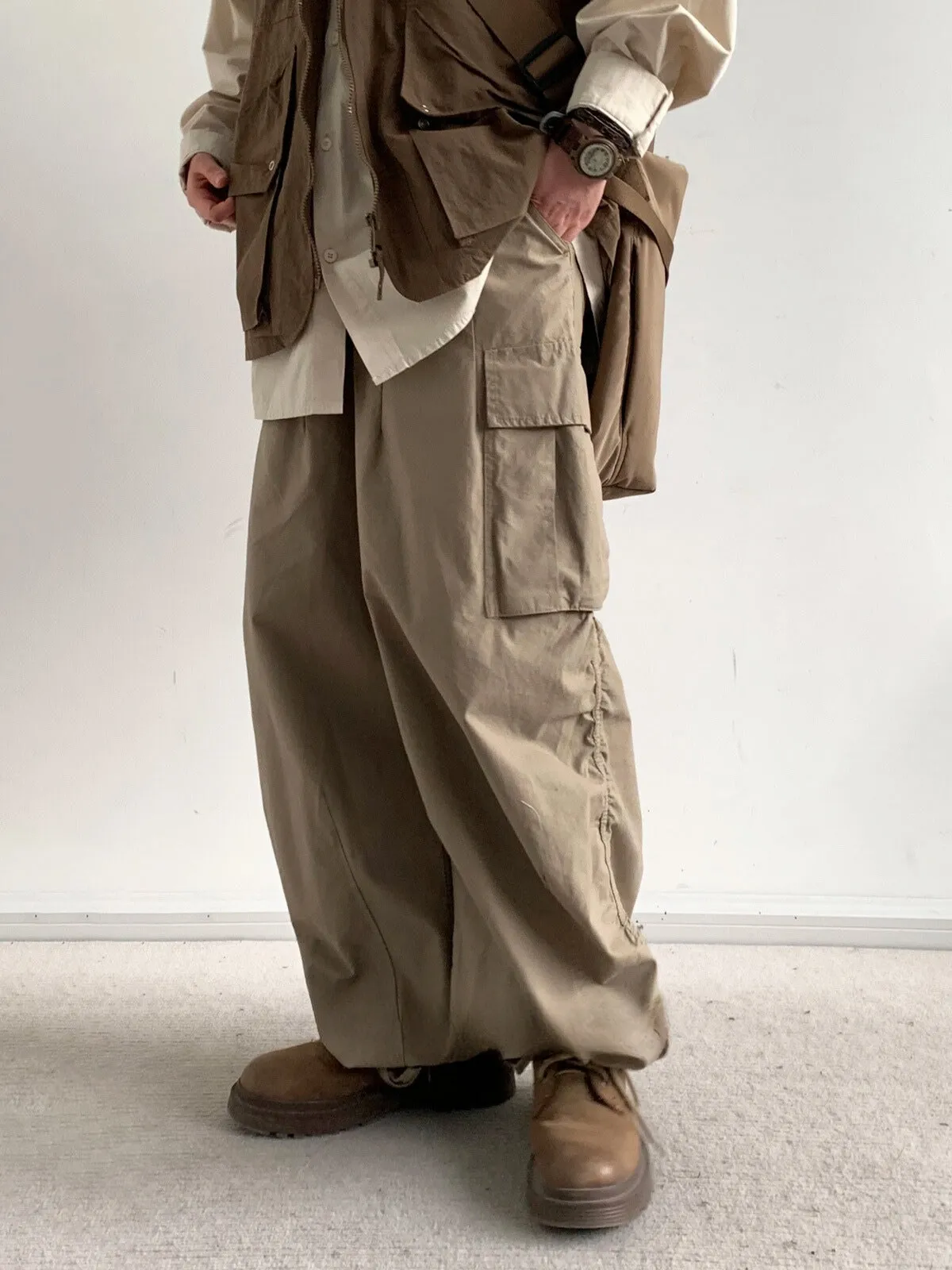 MV Retro Wide Leg Multi-Pocket Trousers